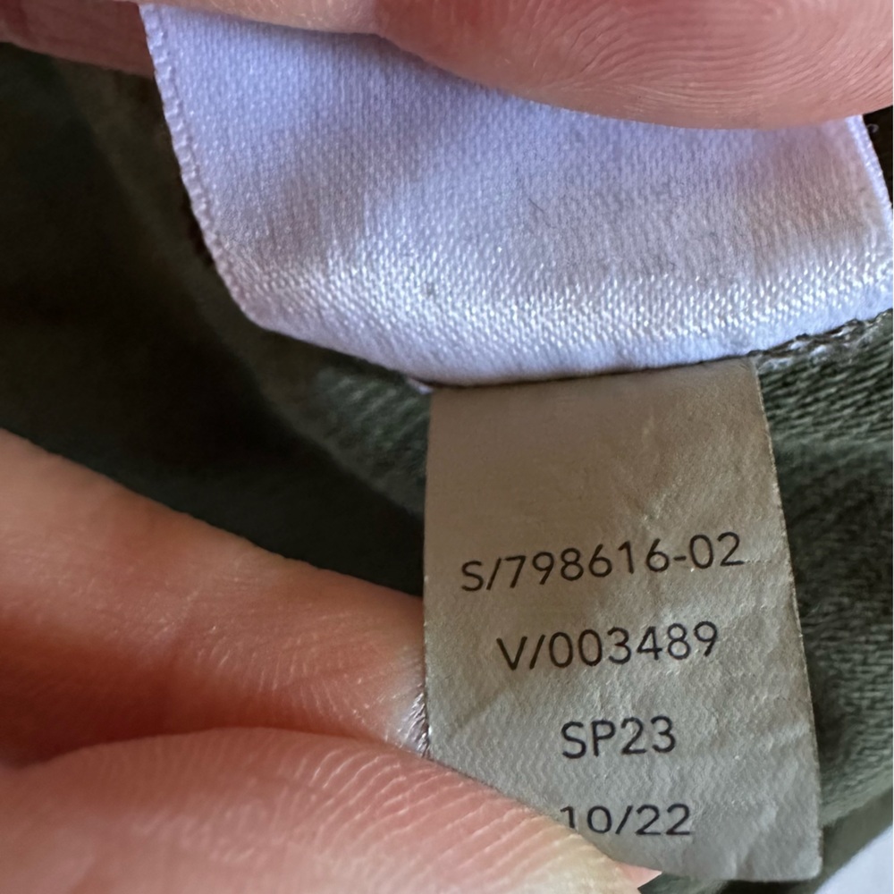 Athleta Women’s Aspen Olive Farallon Weekender Snap Ankle Pants- Size Small - Picture 5 of 16